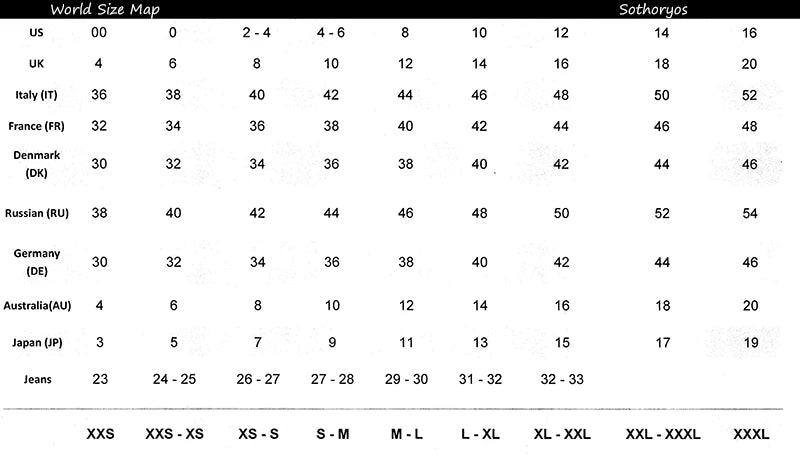 Élégance Parisienne – Nuisette Française en Soie et Dentelle