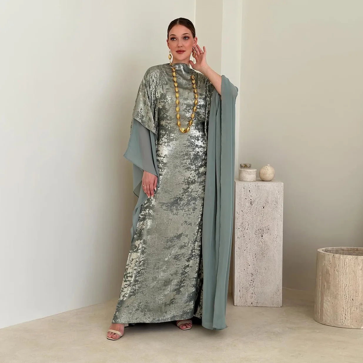 Royal Gold Pattern Abaya