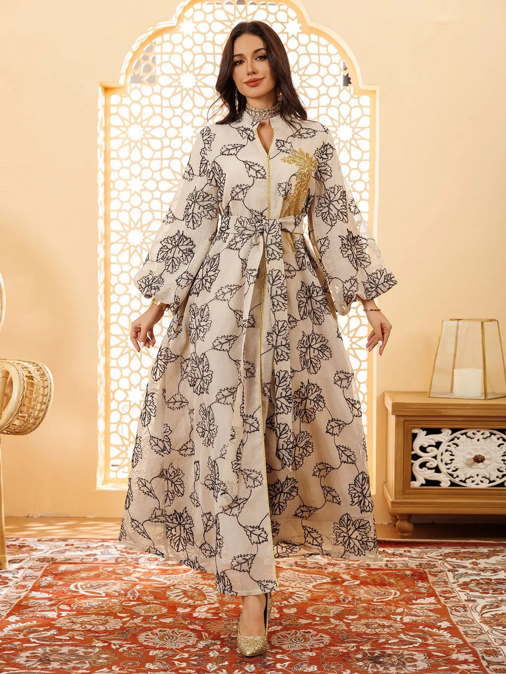 Abaya Blanche Royale Broderie Or
