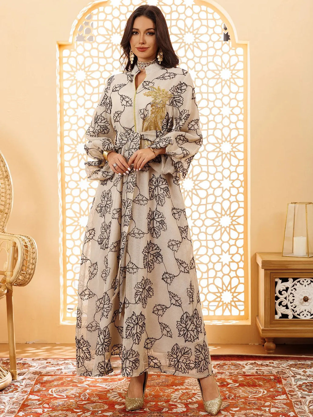 Abaya Blanche Royale Broderie Or